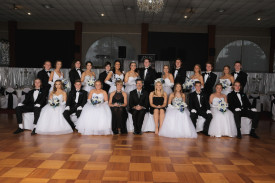 groupshot-001.jpg